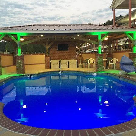 Star Plus Inn & Suites Selmer Экстерьер фото