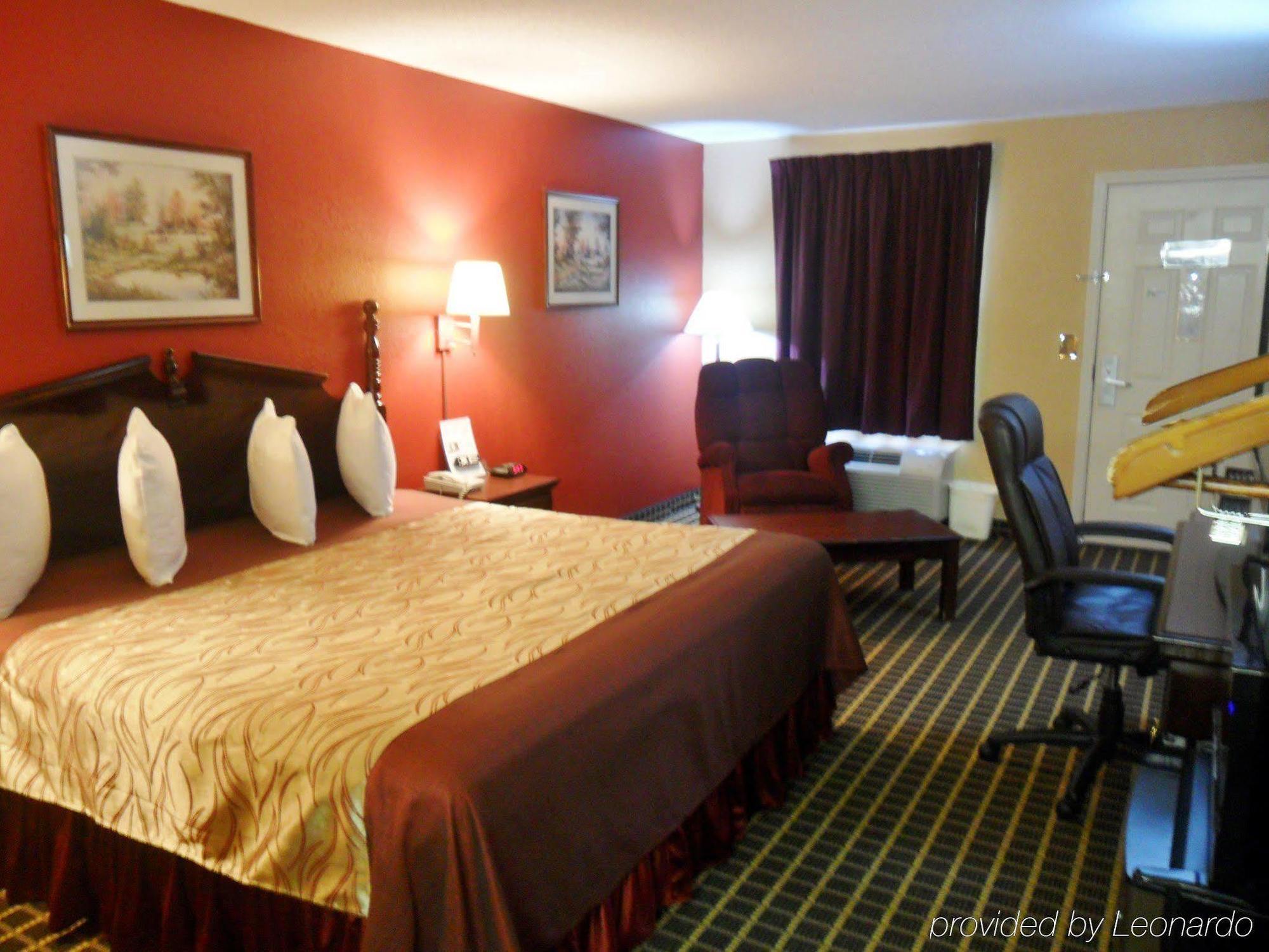 Star Plus Inn & Suites Selmer Экстерьер фото