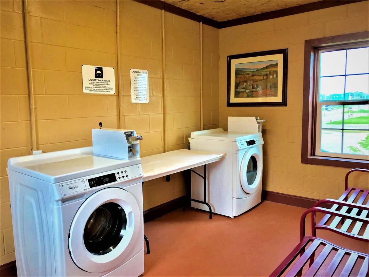 Star Plus Inn & Suites Selmer Экстерьер фото